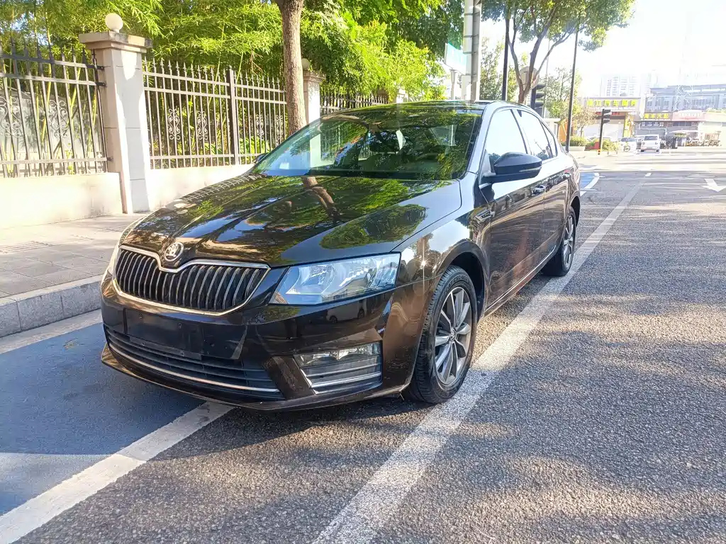 Аукционный лист SKODA OCTAVIA 2016