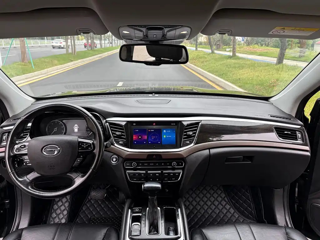 TRUMPCHI GS8 2017