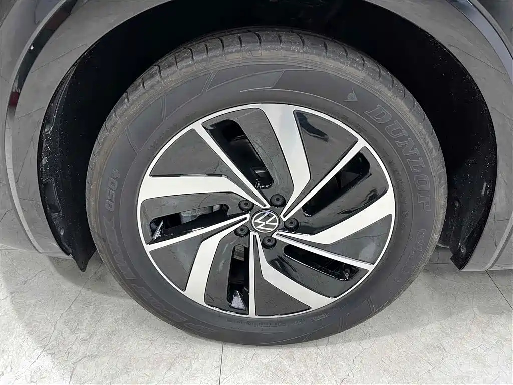 VOLKSWAGEN VILORAN 2024
