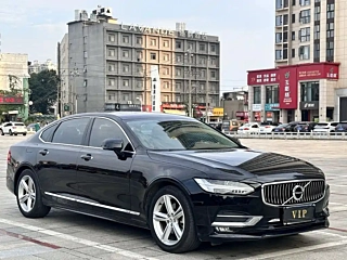 VOLVO S90 2019