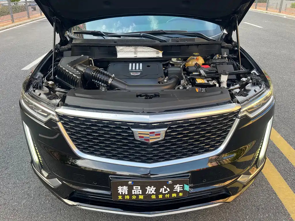 CADILLAC XT6 2021