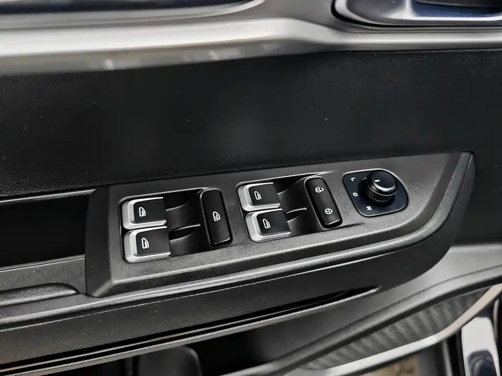 GEELY AUTO HAOYUE 2022