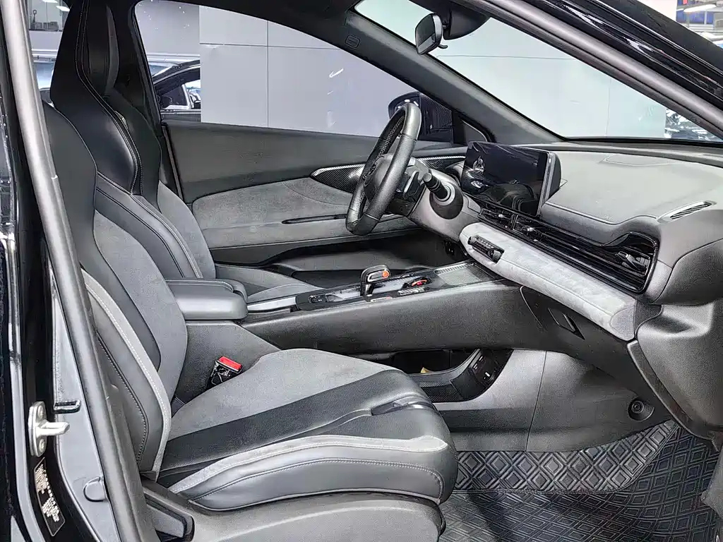 TRUMPCHI EMPOW 2023