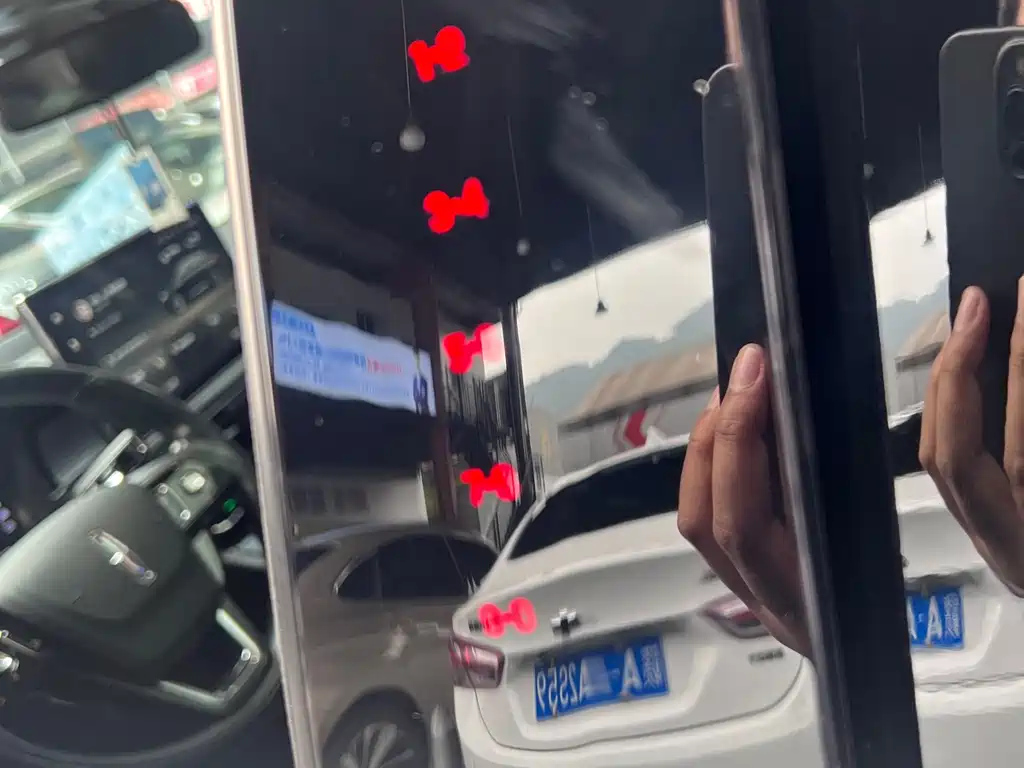 LINCOLN ADVENTURER 2020