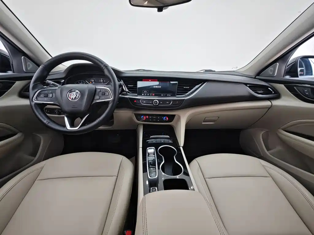 BUICK REGAL 2020