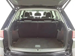 VOLKSWAGEN TOURAN 2022 YEAR 530 V6 4WD DELUXE EDITION 2022