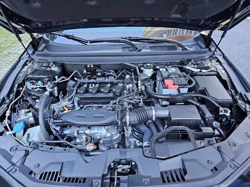 HONDA ACCORD 2025