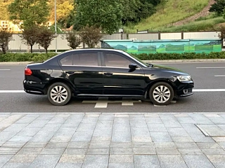 VOLKSWAGEN LAVIDA 2013
