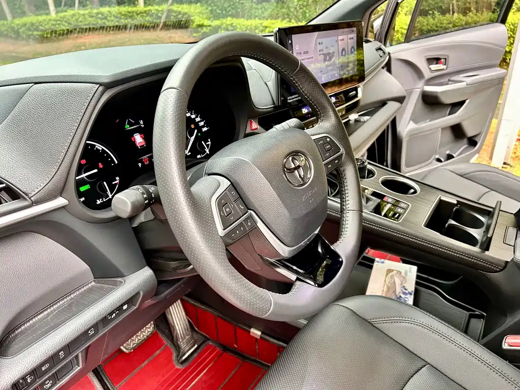 TOYOTA SIENNA SIENNA 2023