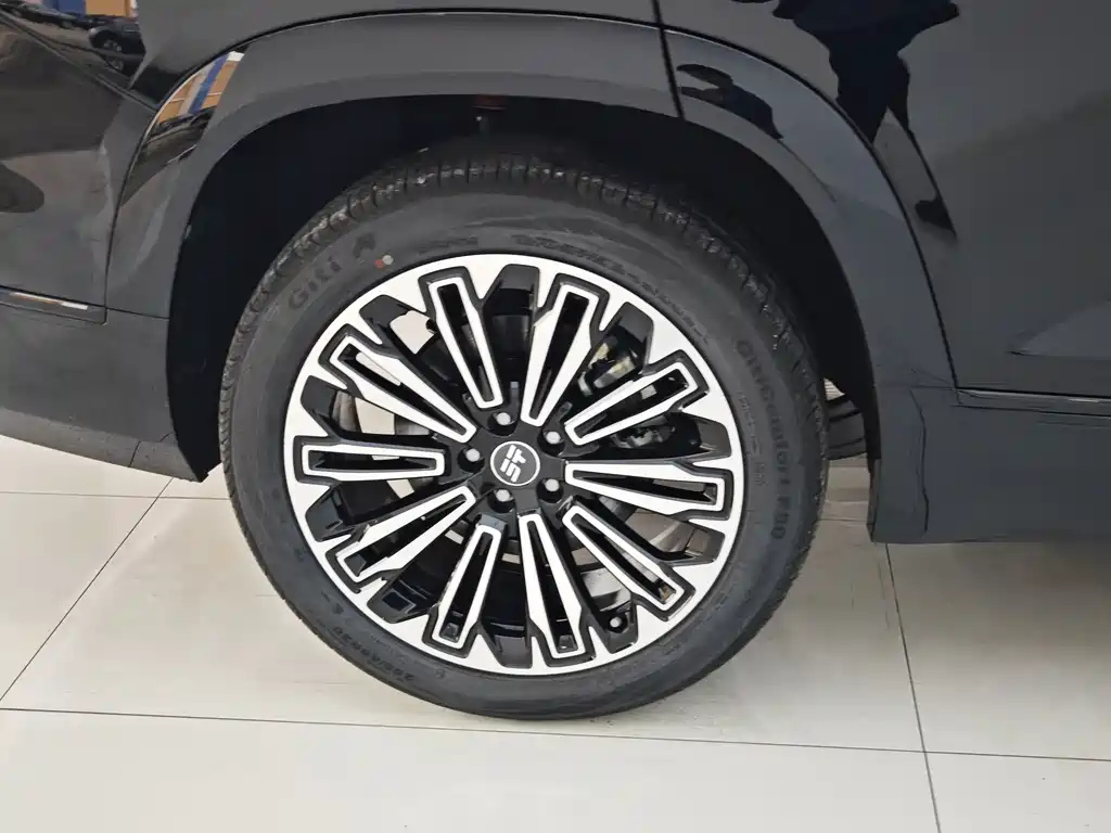 JETOUR SHANHAI L9 2025