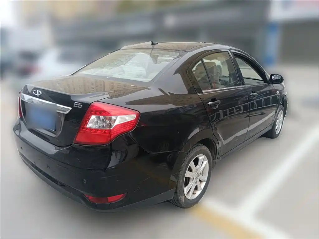 CHERY E5 2014