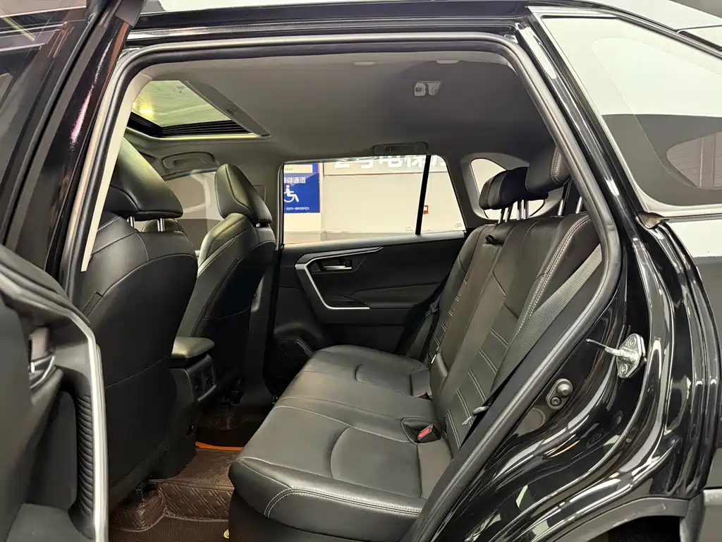 TOYOTA WILDLANDER 2021