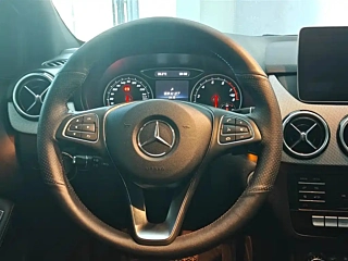 MERCEDES BENZ B-CLASS  2019 YEAR B 200 FASHION 2019
