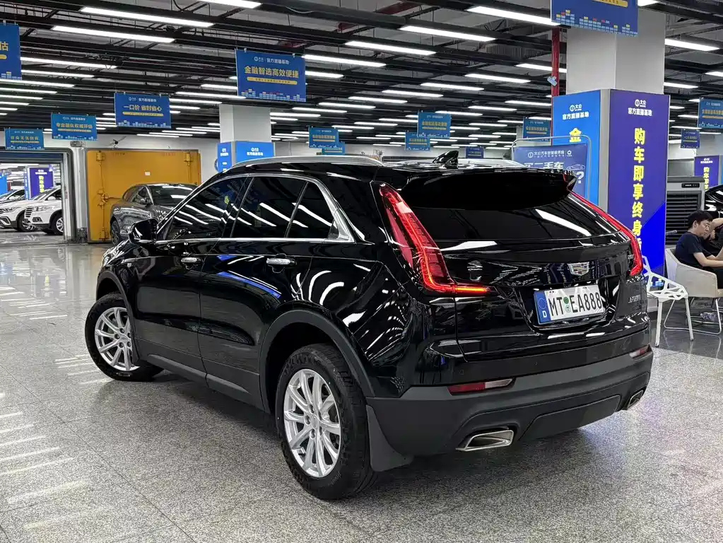 CADILLAC XT4 2020