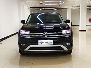 VOLKSWAGEN TOURAN 2020