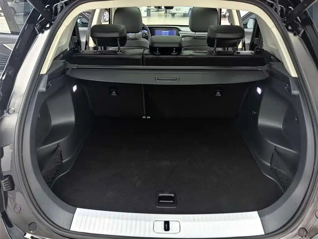 HONGQI HS5 2024