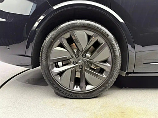 LI AUTO L9  2023 YEAR PRO 2023