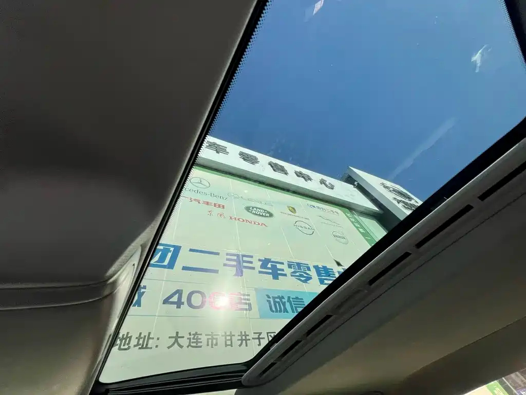 VOLKSWAGEN PASSAT 2019