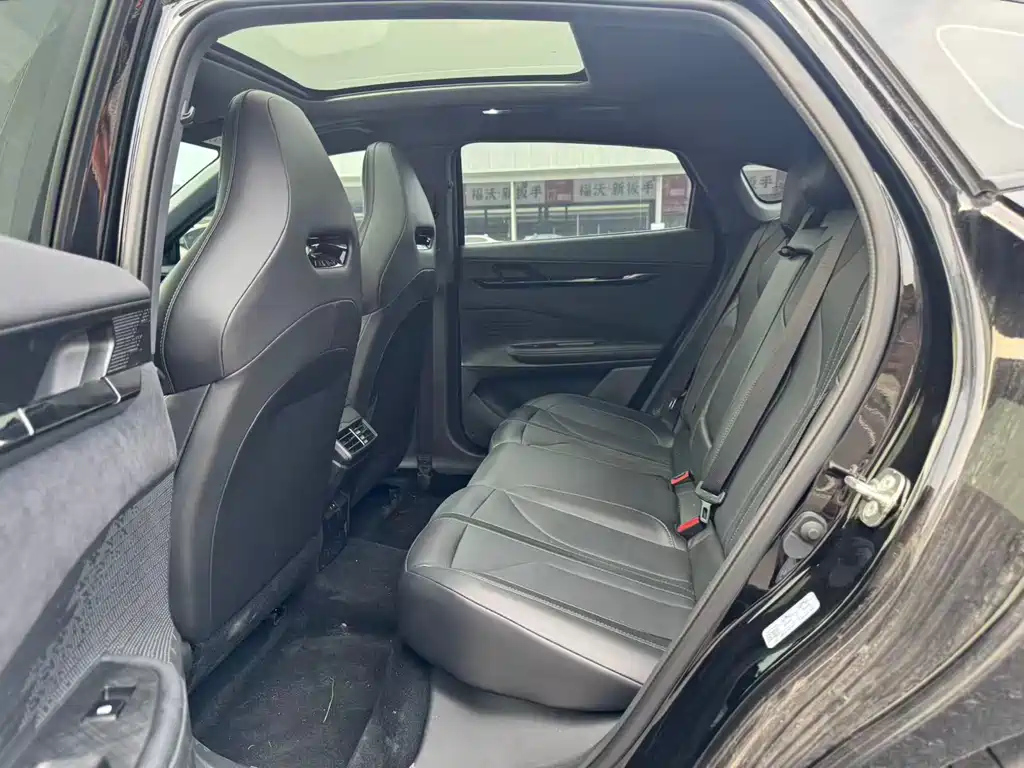 CHANGAN UNI-V 2025