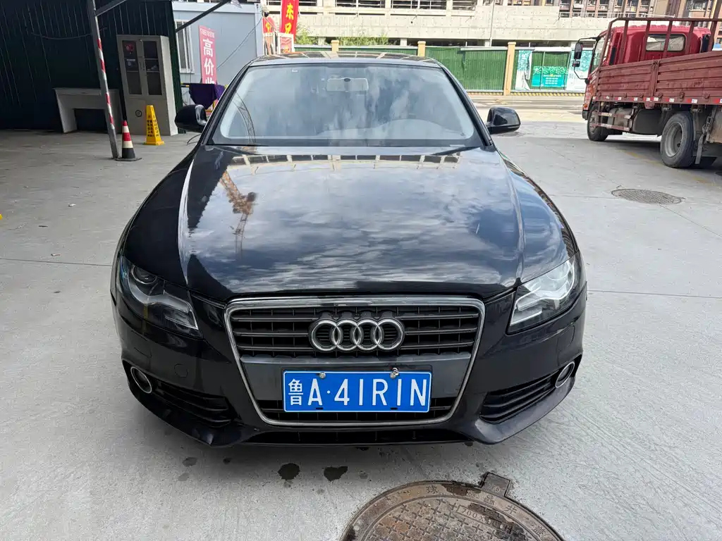 AUDI A4L 2010
