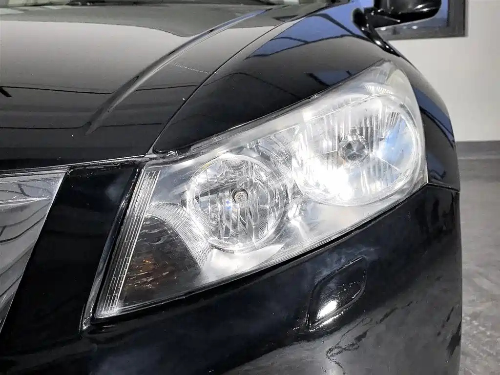 HONDA ACCORD 2010