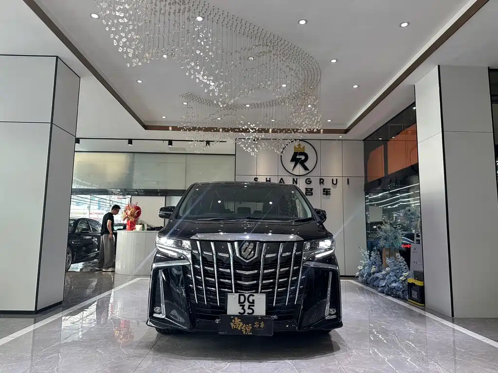 TOYOTA ALPHARD 2019