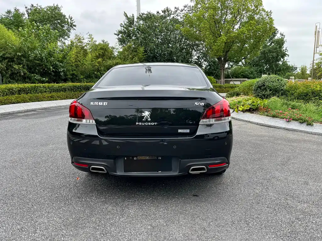 PEUGEOT 508 2015