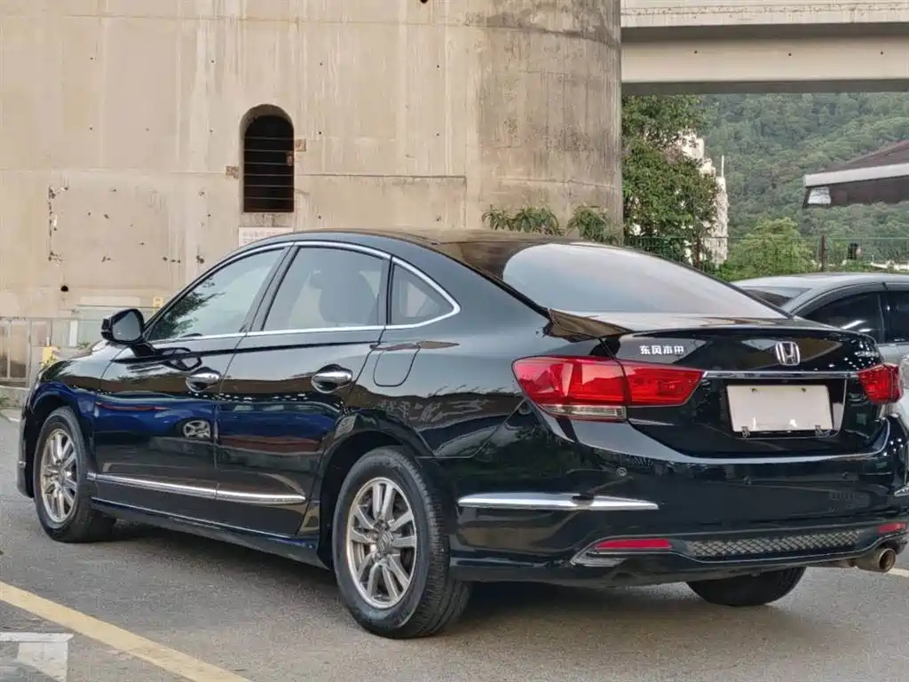 HONDA SI PLATINUM 2016