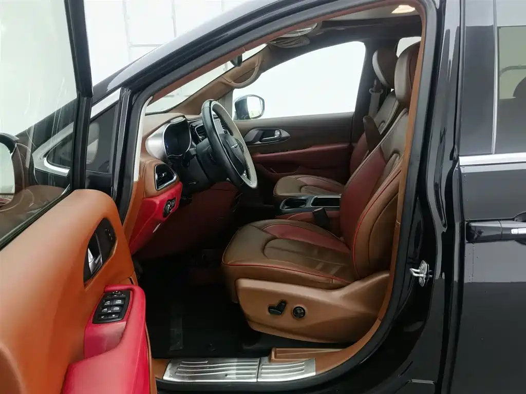 CHRYSLER BIG 捷龙 IMPORT 2018