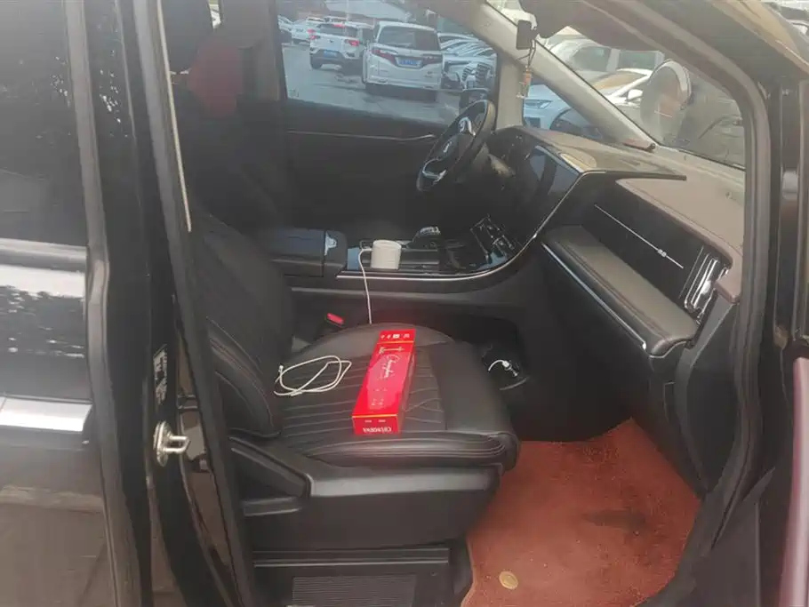 TRUMPCHI M8 2024