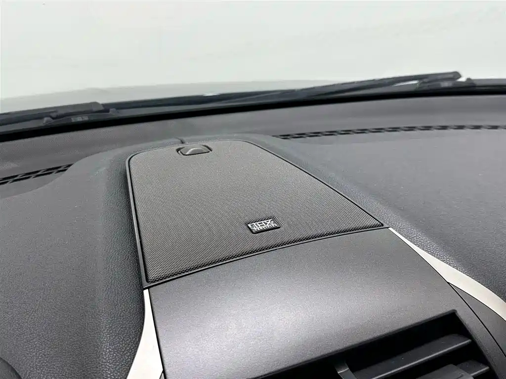 LINCOLN MKZ 2015