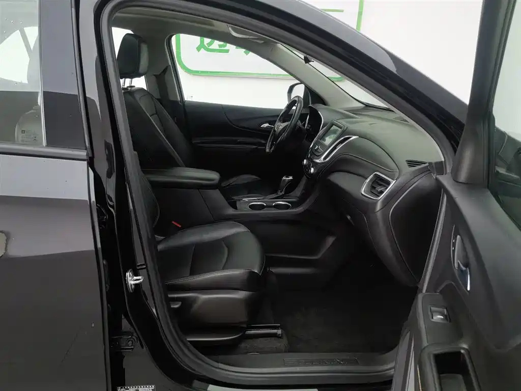 CHEVROLET EXPLORER 2018