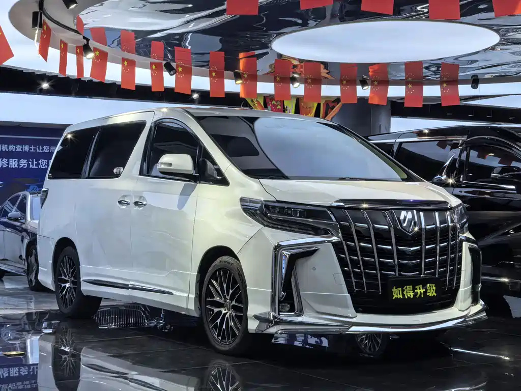 TOYOTA ALPHARD 2011