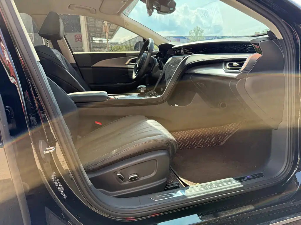 HONGQI H5 2024