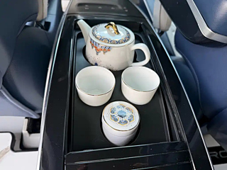 ROEWE IMAX8  2021 YEAR 400TGI SUPREME PRESTIGE EDITION 2021