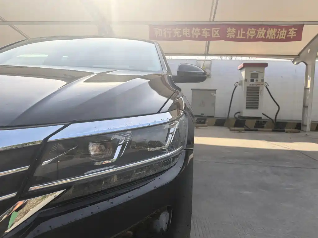 VOLKSWAGEN PASSAT 2019