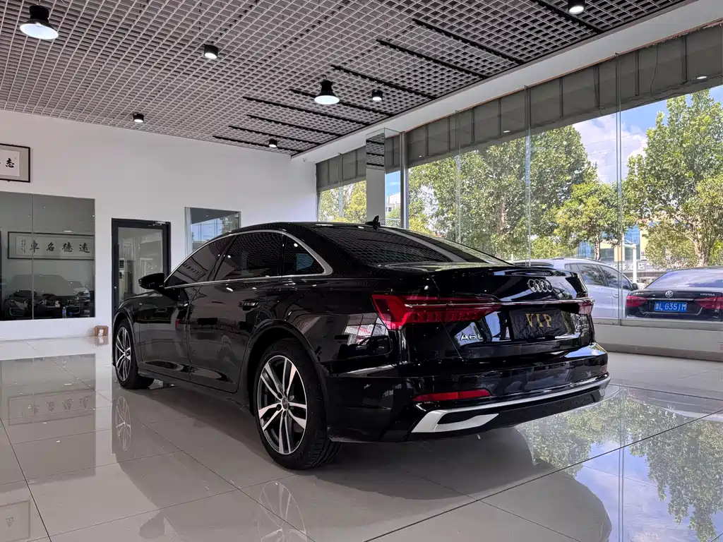 AUDI A6L 2019