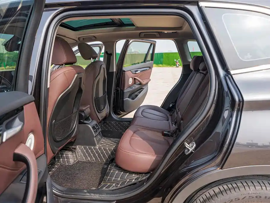BMW X1 2021