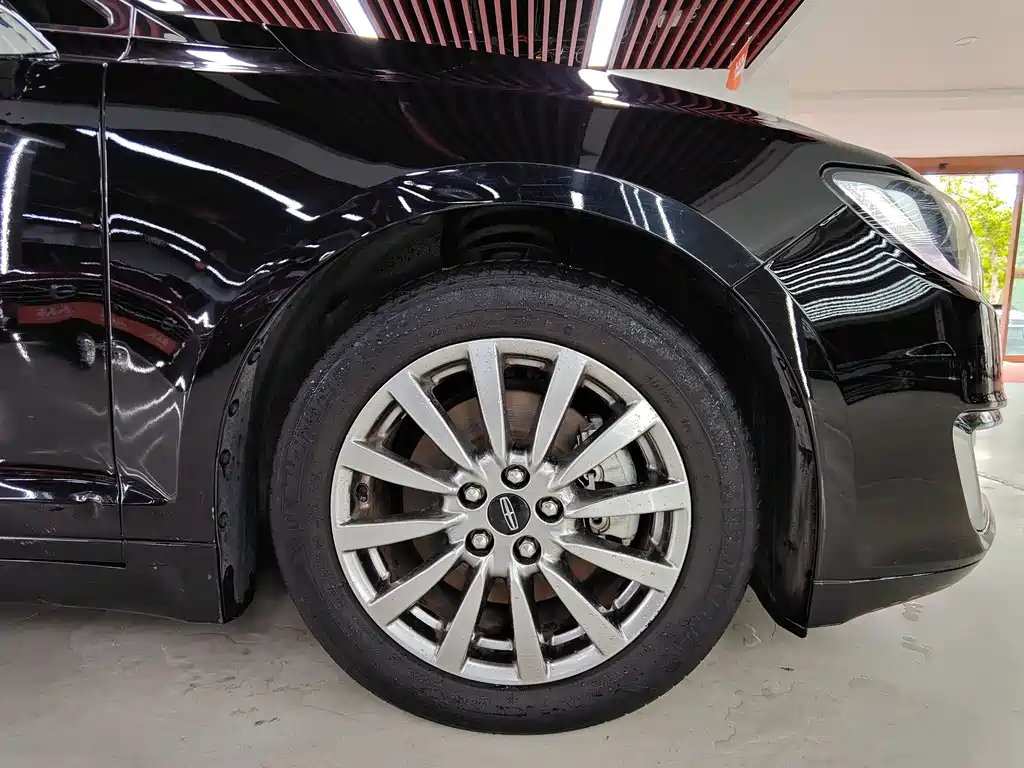 LINCOLN MKZ 2020