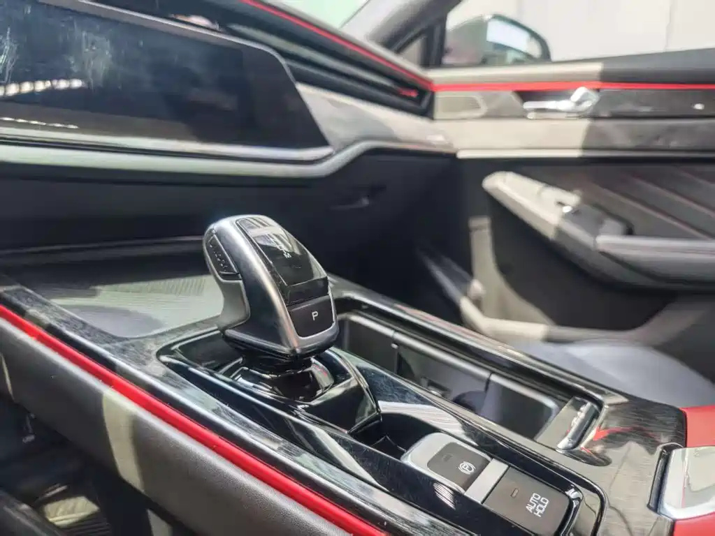DONGFENG AEOLUS MAX 2022