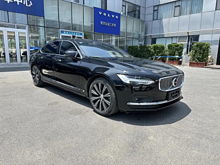 VOLVO S90 2023