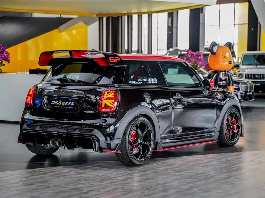 MINI JCW 2022