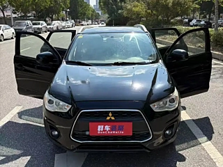 MITSUBISHI ASX 2015