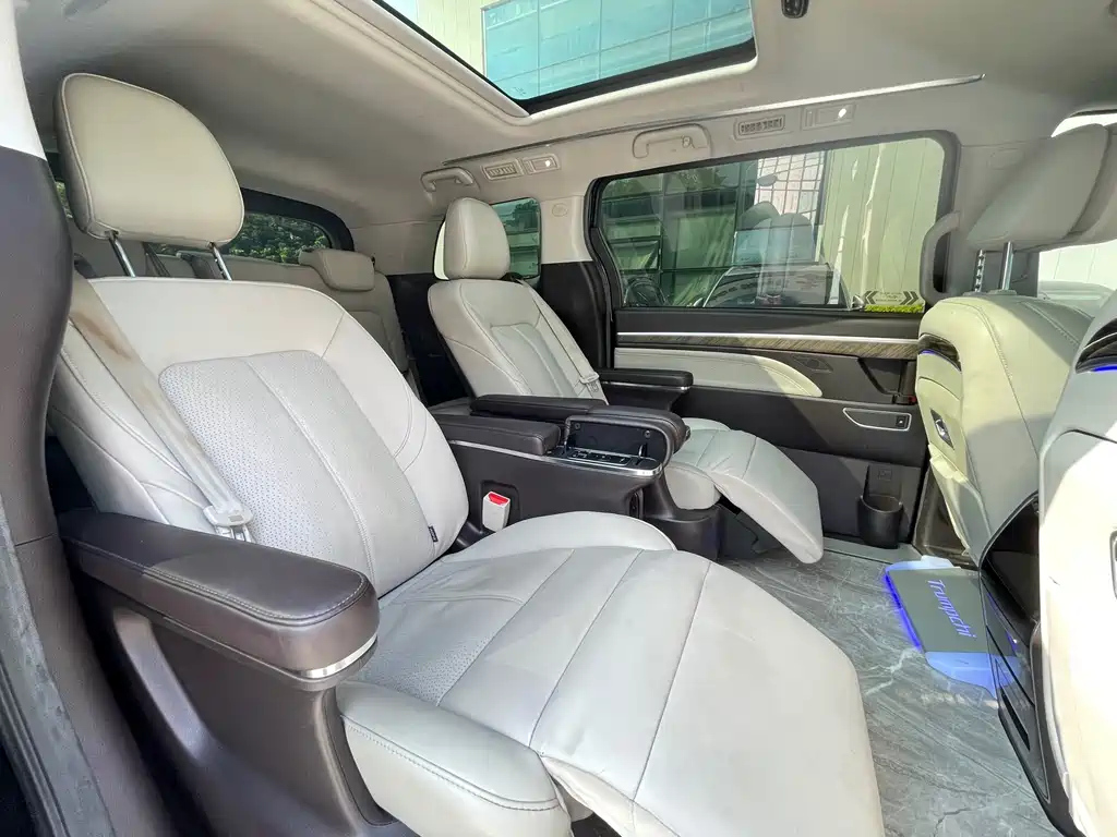 TRUMPCHI M8 2021