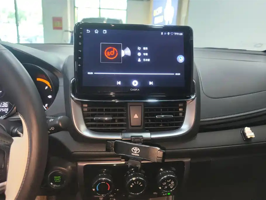 TOYOTA YARIS L DAZZLING 2023