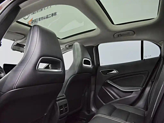MERCEDES BENZ GLA  2016 YEAR GLA 220 4MATIC FASHION 2016