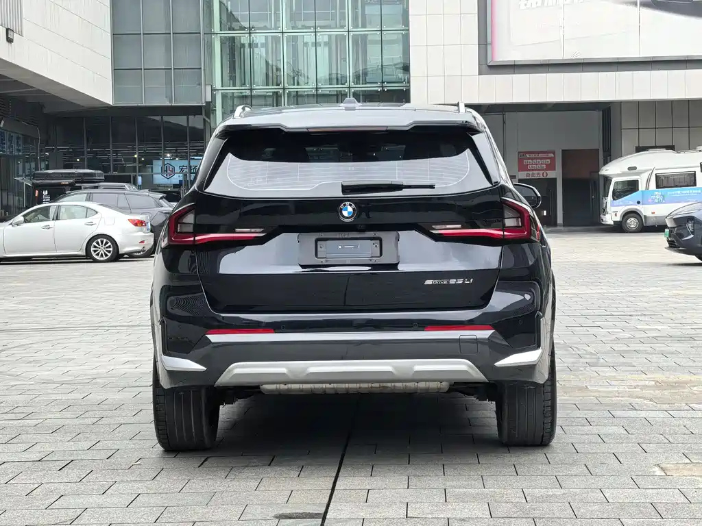 BMW X1 2024