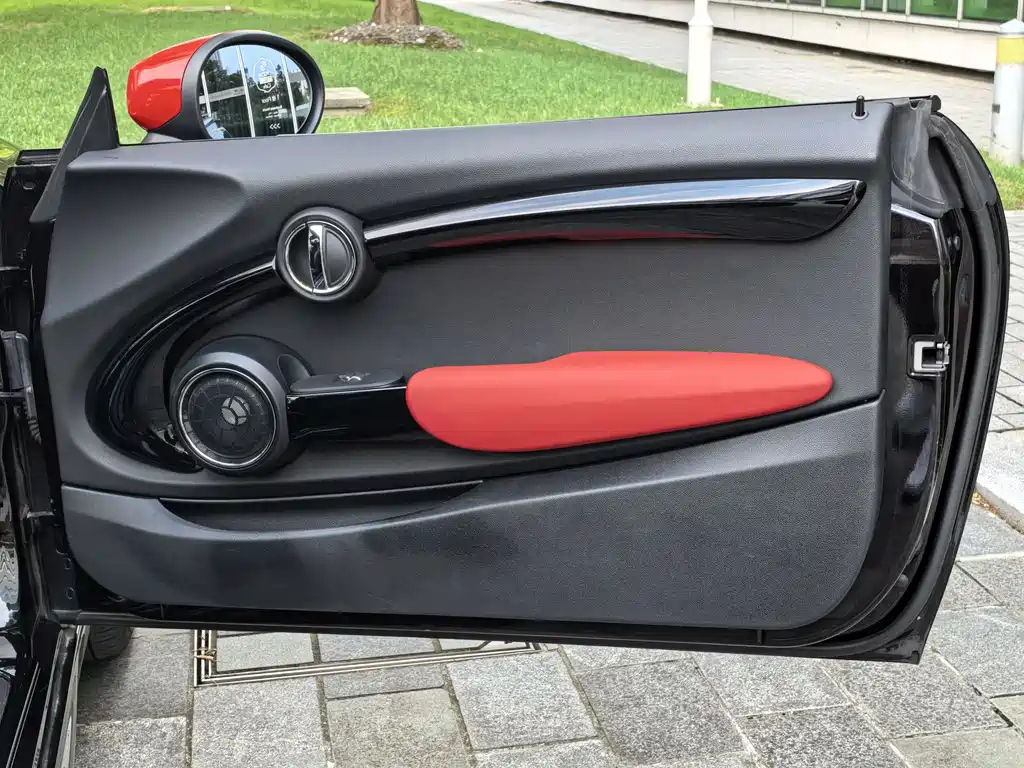MINI JCW 2020