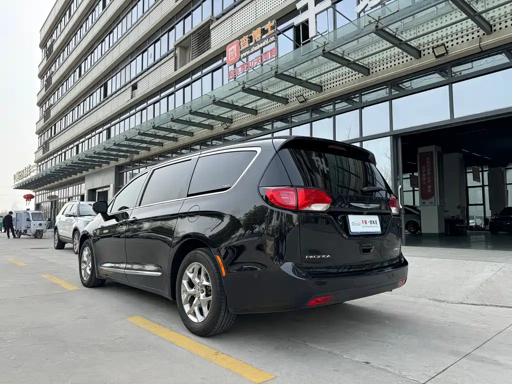 CHRYSLER BIG 捷龙 IMPORT 2018