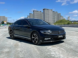 VOLKSWAGEN MAGOTAN 2023